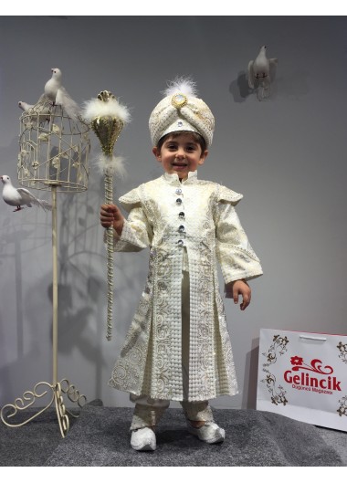 ERKEK ÇOCUK SÜNNET TAKIMI